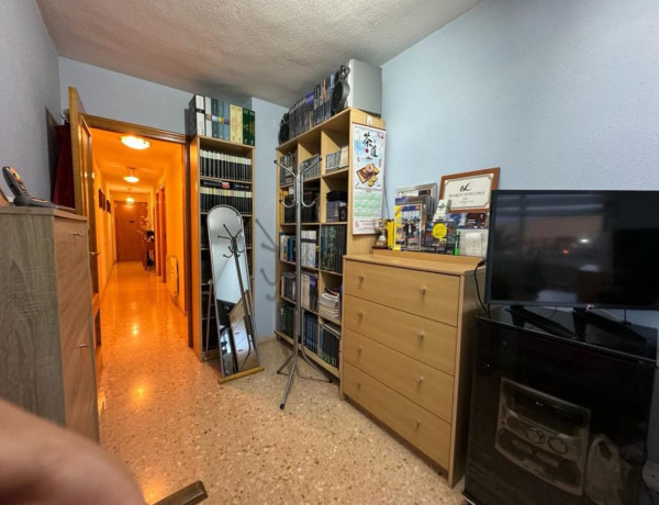 Piso en venta en Av Hospital, 8
