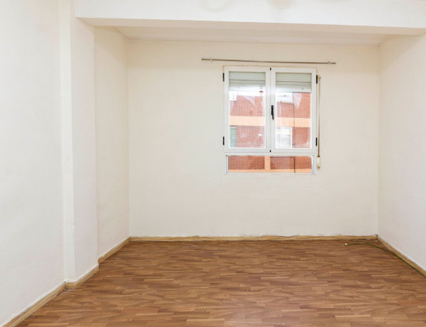 Piso en venta en calle Celtas Cortos