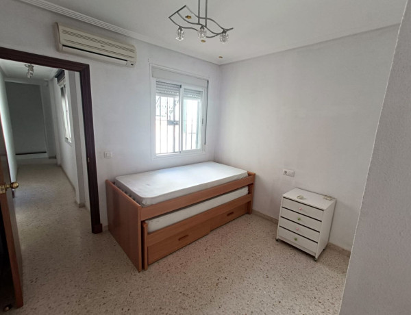 Chalet adosado en venta en Doctor Fleming