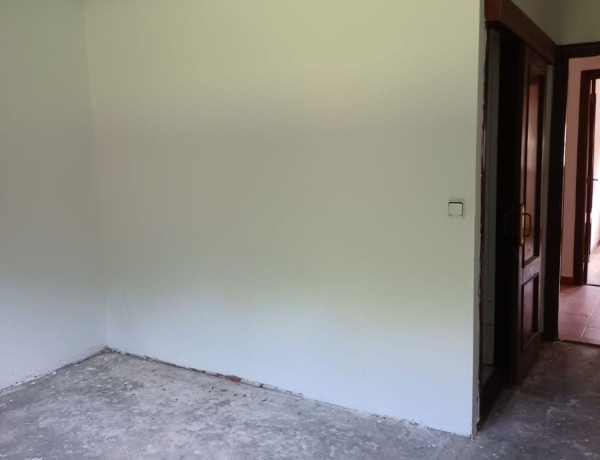 Casa o chalet independiente en venta en Urbanización Pueblo Asturiano