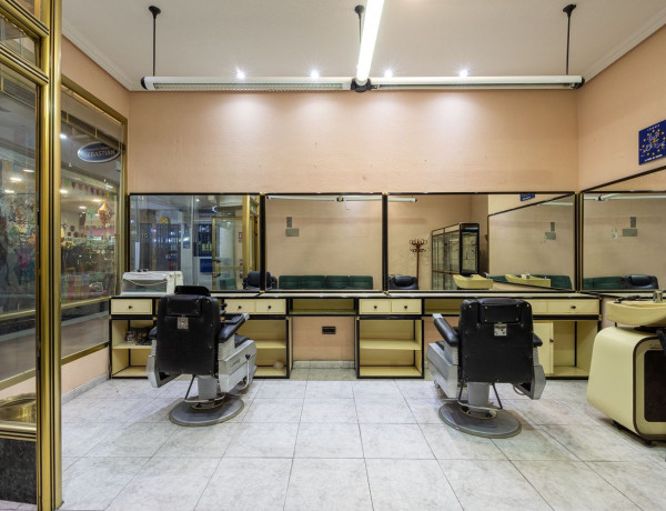 Alquiler de Local en plaza De España, 2