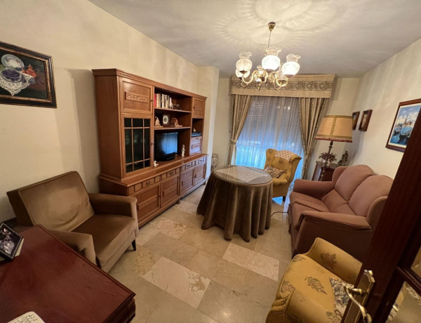 Piso en venta en San Cayetano