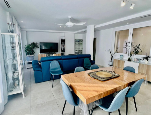 Chalet pareado en venta en calle Trafalgar s/n