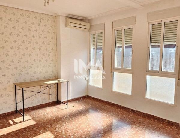 Alquiler de Piso en Zona Pueblo