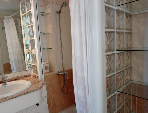 Piso en venta en El Palmeral-Urbanova-Tabarca