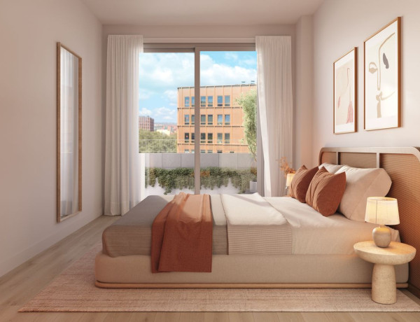 Piso en venta en calle Pallars, 418