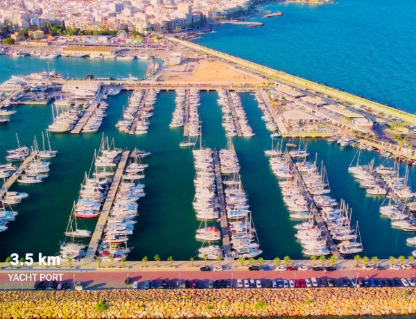 Piso en venta en calle Ciclon