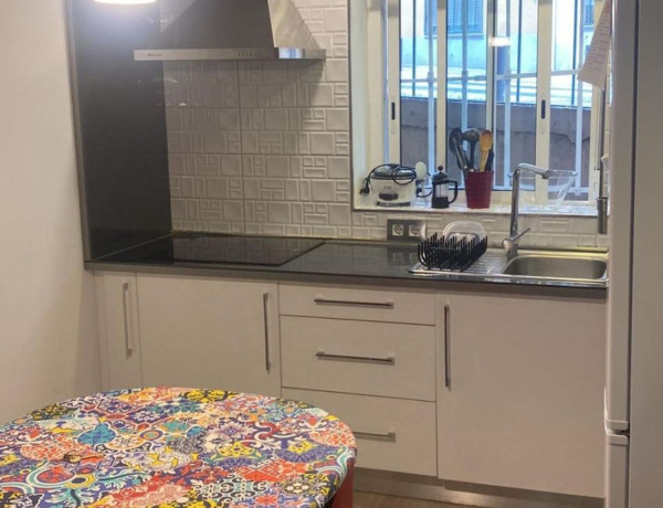 Piso en venta en calle de Sánchez Preciado