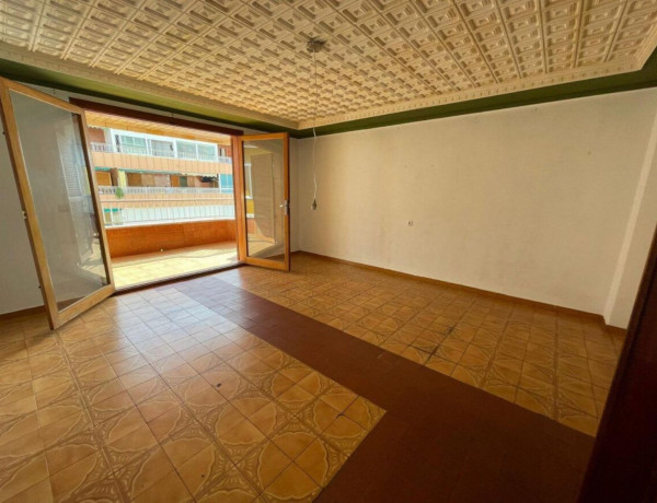 Piso en venta en El Acequión