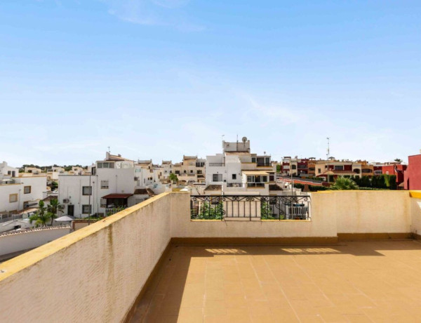 Chalet adosado en venta en Los Balcones - Los Altos del Edén