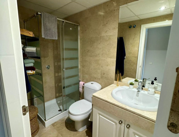 Piso en venta en La Duquesa