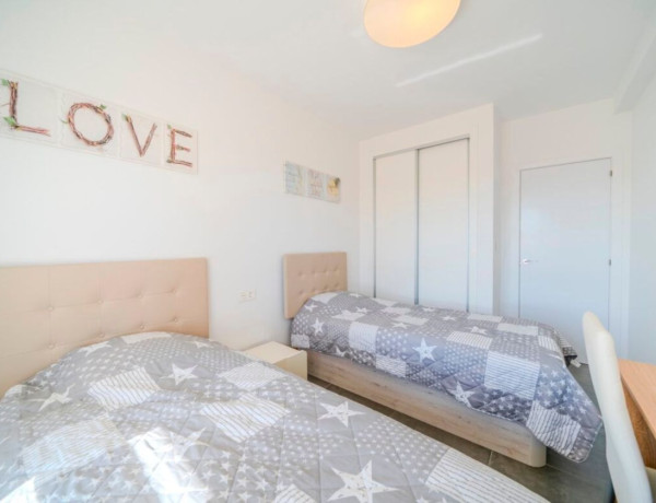 Piso en venta en Campoamor