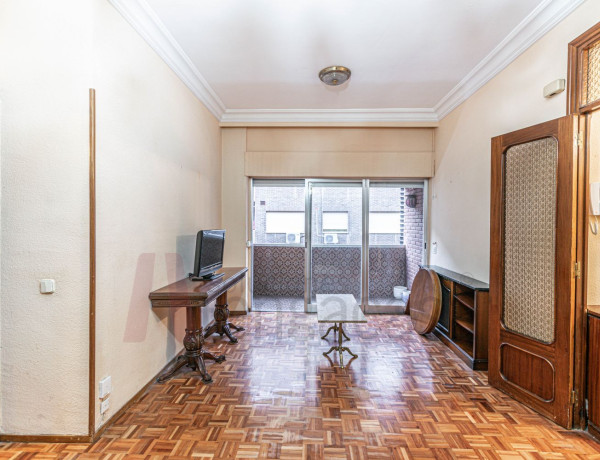 Piso en venta en calle de Ferrer del Río