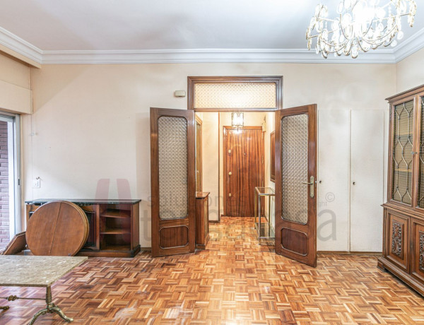 Piso en venta en calle de Ferrer del Río