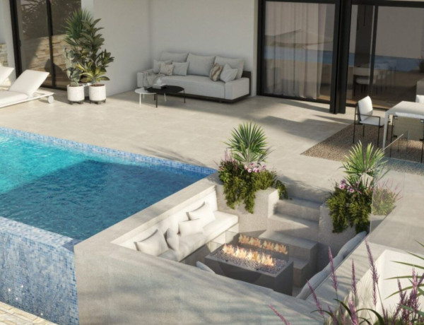 Ático en venta en Las Colinas Golf