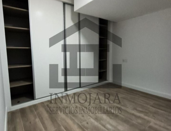 Piso en venta en calle de Puente la Reina