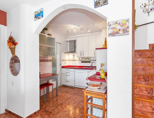 Chalet pareado en venta en Los Balcones y los Altos