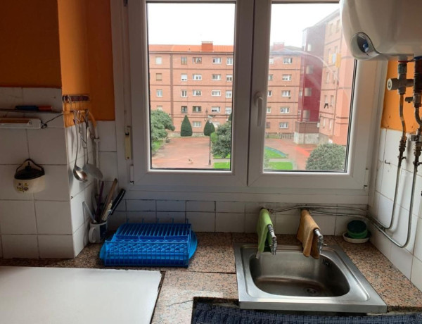 Piso en venta en calle Feijoo