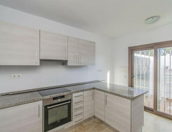 Chalet pareado en venta en Parque Central