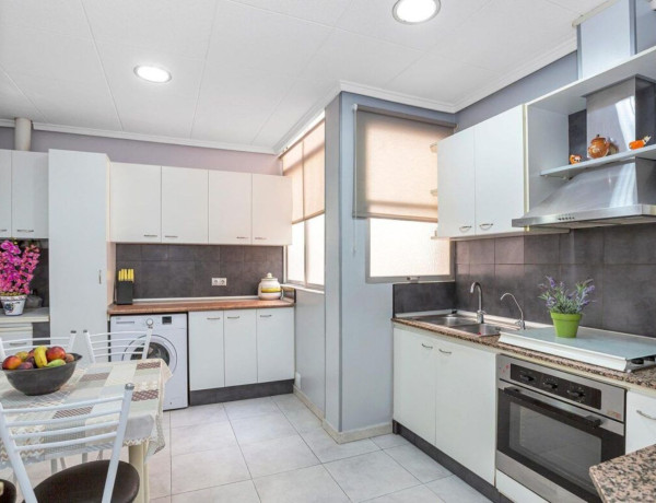 Piso en venta en Antonio Machado