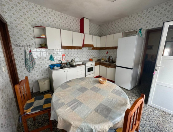 Chalet adosado en venta en Desamparados-Hurchillo-Torremendo