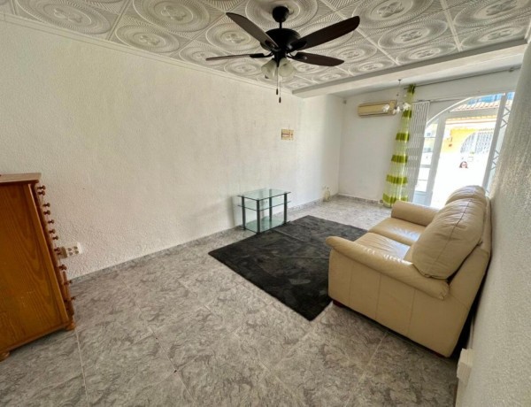 Chalet adosado en venta en La Siesta - El Salado - Torreta