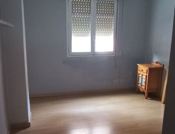 Alquiler de Piso en avenida d'Almassora, 29