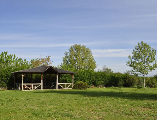 Edificio en venta en Villanueva de Tapia