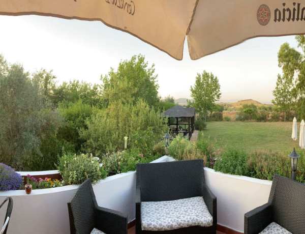 Edificio en venta en Villanueva de Tapia