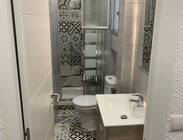 Piso en venta en calle de Fernando Garrido, 5