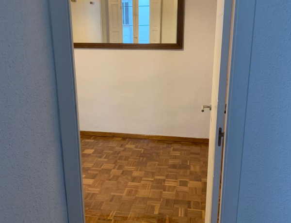 Piso en venta en calle de Fernando Garrido, 5