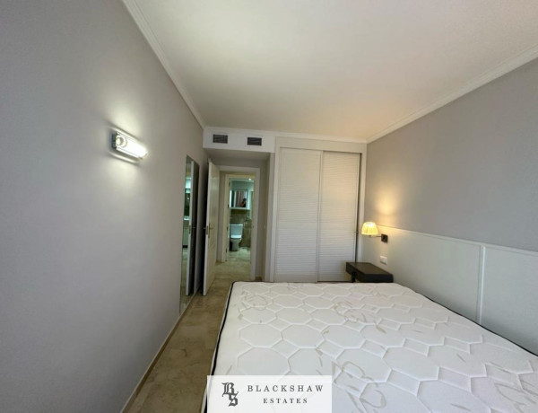 Piso en venta en Av Santa Maria