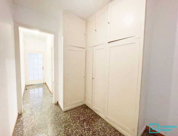 Alquiler de Piso en avenida de la Riera de Cassoles, 8 bis