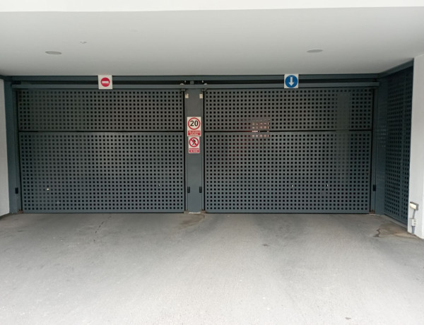 Garaje en venta en calle de Alejandro Ferrant, 24