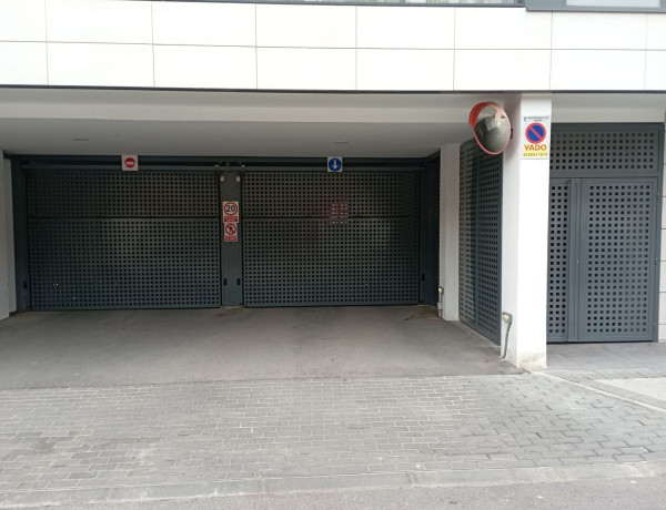 Garaje en venta en calle de Alejandro Ferrant, 24