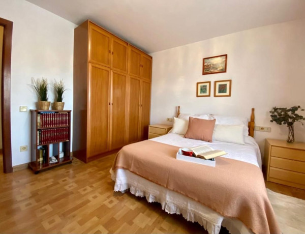 Piso en venta en avenida de l'Estatut