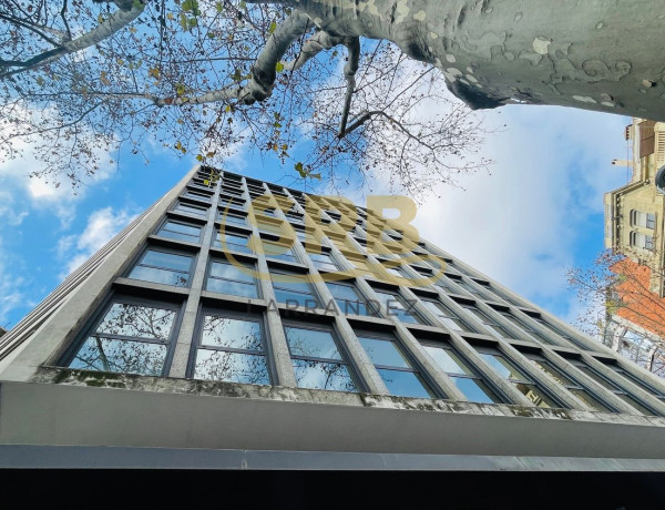 Alquiler de Oficina en ronda Sant Pere