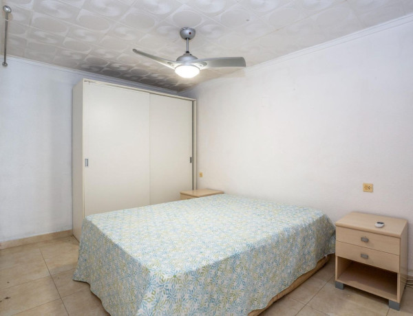 Chalet adosado en venta en calle Purcell