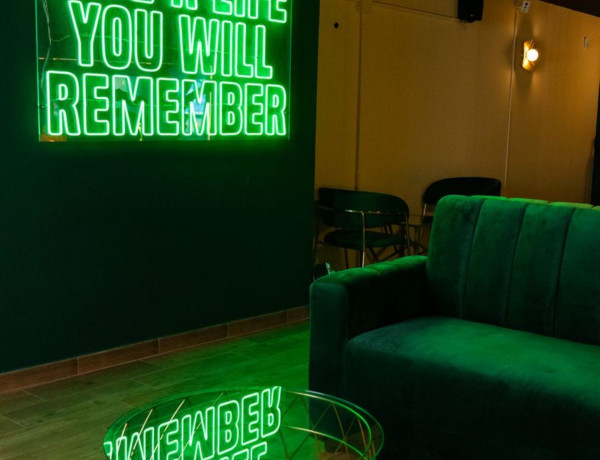 Alquiler de Local en calle de Blasco de Garay, 25