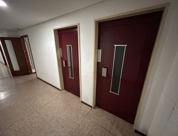 Piso en venta en calle de Andrés Mellado, 33