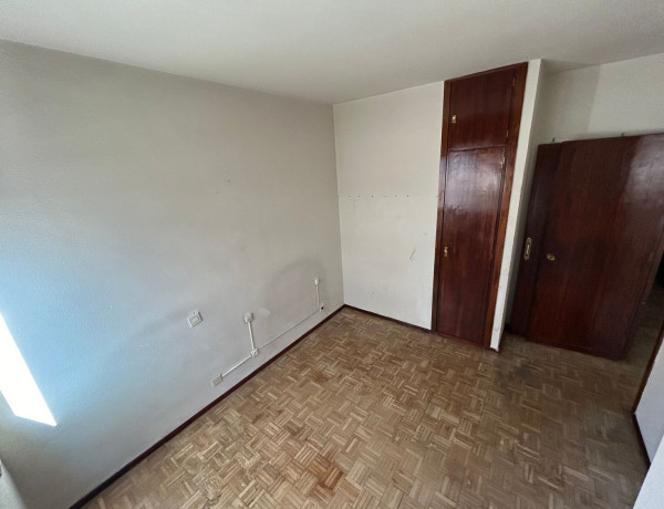 Piso en venta en calle de Andrés Mellado, 33