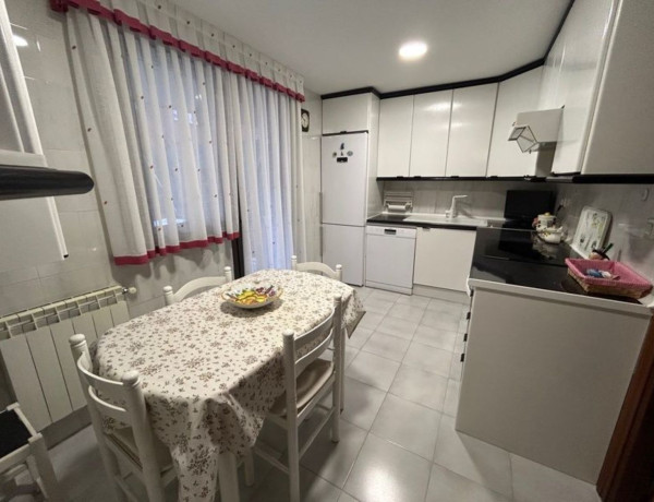 Chalet adosado en venta en calle de Rodrigo de Arana