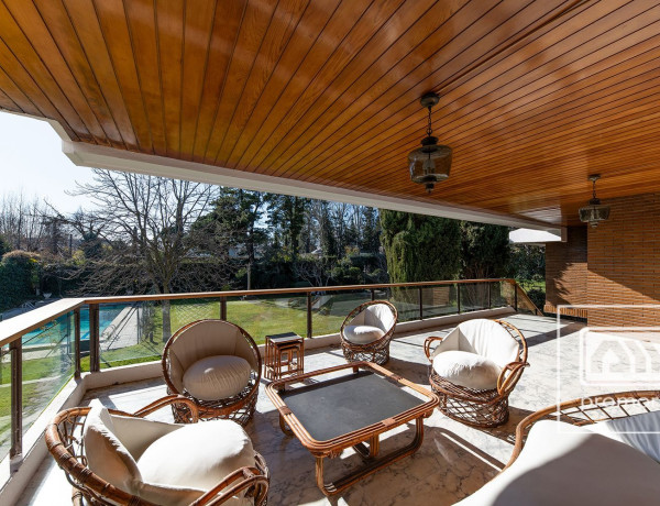 Casa o chalet independiente en venta en El Plantío