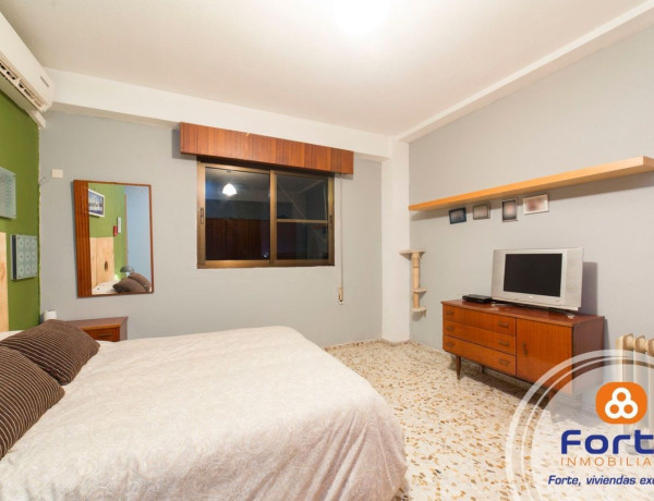 Piso en venta en Casco Histórico - Ollerías - Marrubial