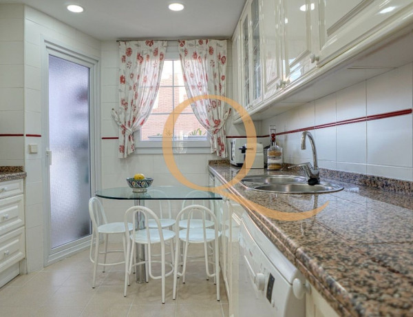 Piso en venta en Conde Orgaz-Piovera