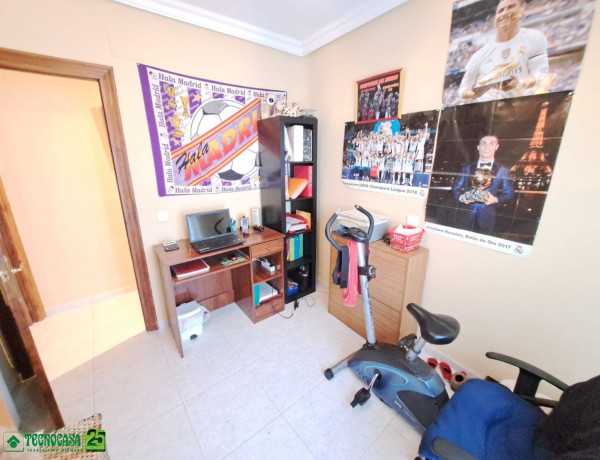 Piso en venta en avenida rey santo