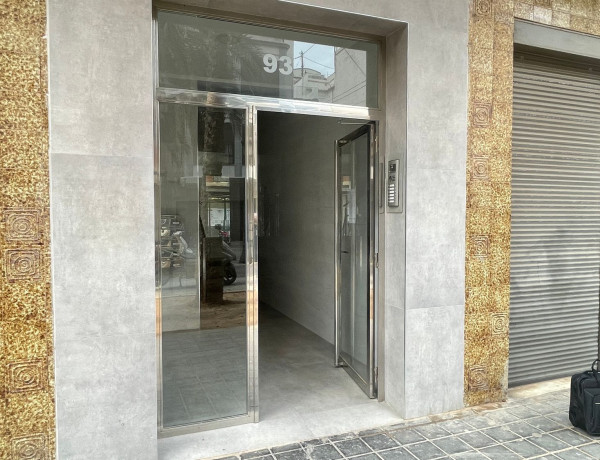 Piso en venta en Barraca, 93