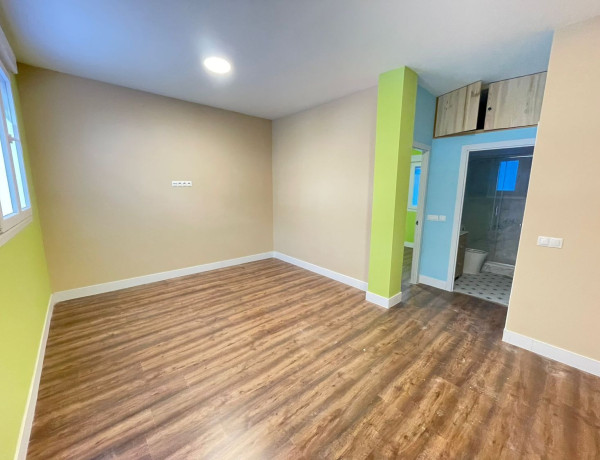 Piso en venta en calle de Zigia