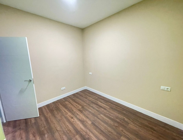 Piso en venta en calle de Zigia