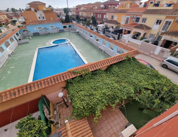 Chalet adosado en venta en La Siesta - El Salado - Torreta